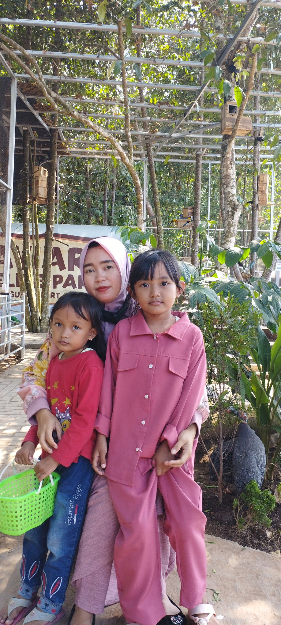 Nunung Nursiah profile icon