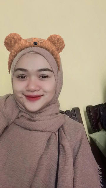 YolanditaSan profile icon