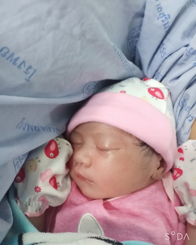 แตกแล้วจ้า น้ำเดินตอน 02 : 40 น.แต่ยังไม่ปวดท้อง