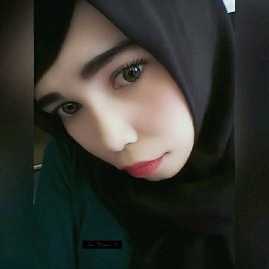 Dwi Martika S profile icon