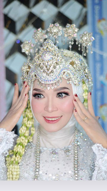 sarwati ningsih profile icon