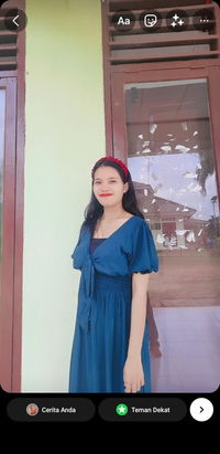 Esterlin Stevani profile icon