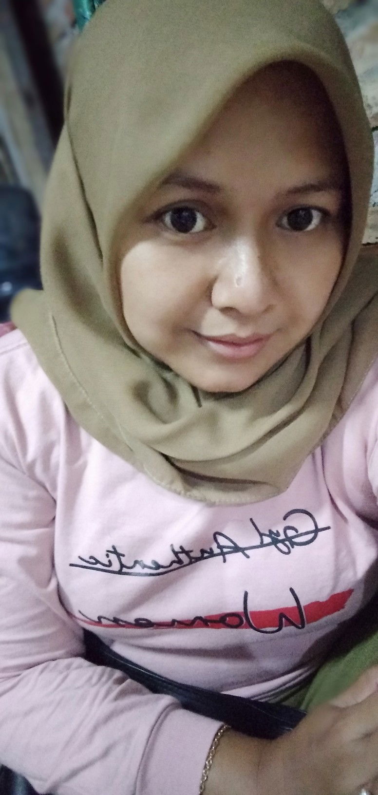 Dwi Astuti profile icon