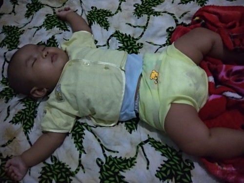 tidur bayi