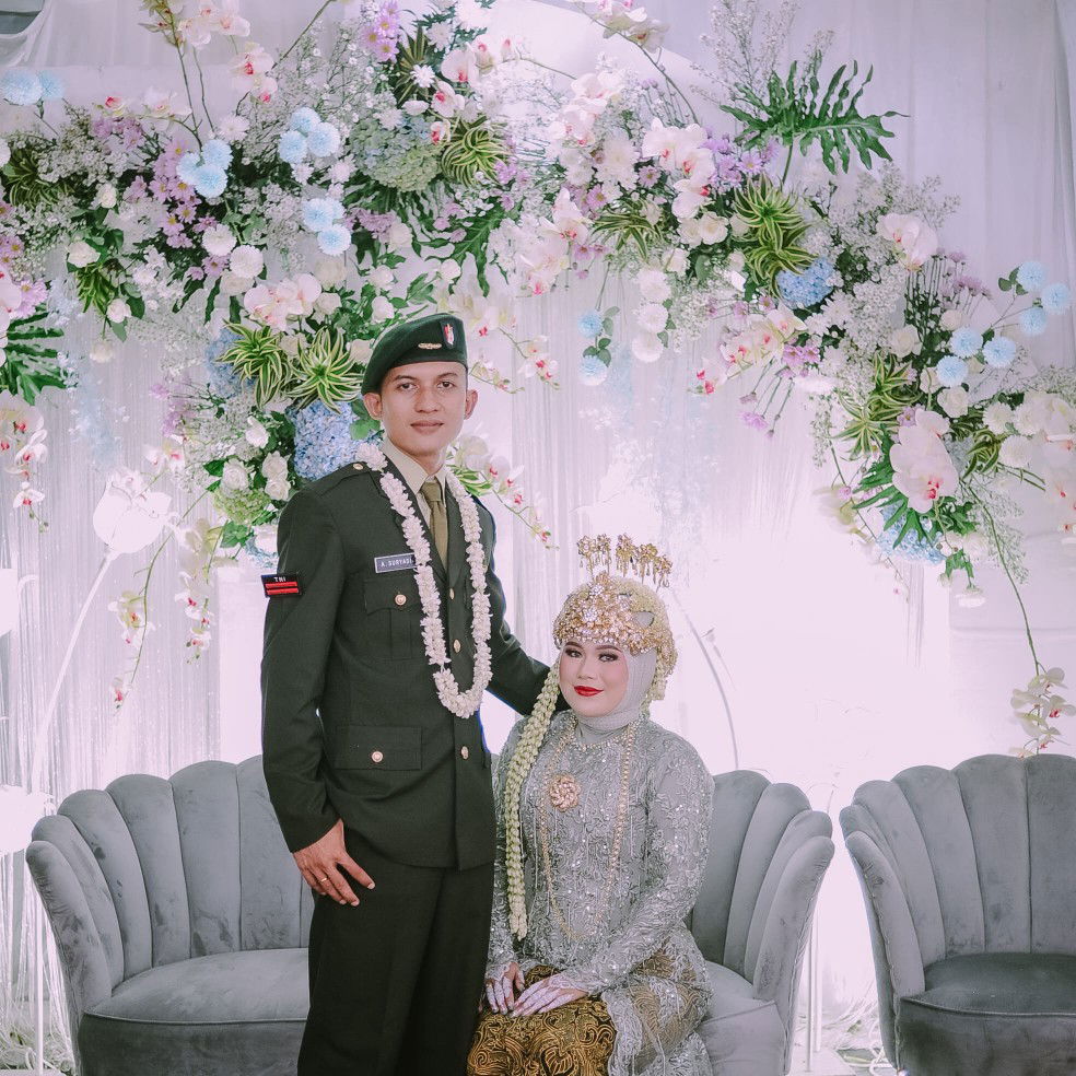 farah suryadi profile icon