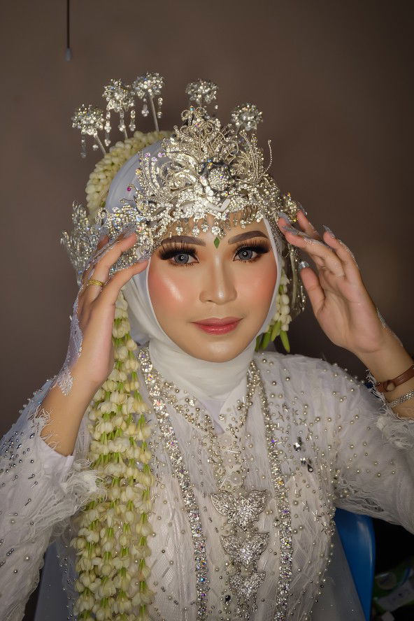 Else nurwidia profile icon