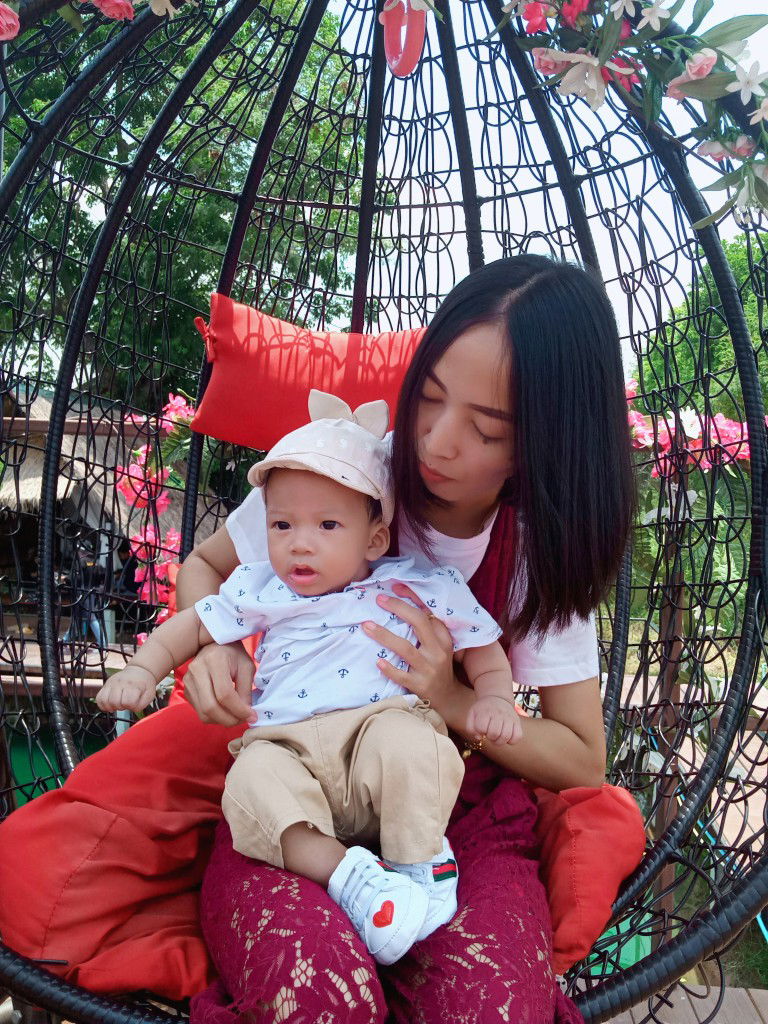 Olive Porntipa profile icon