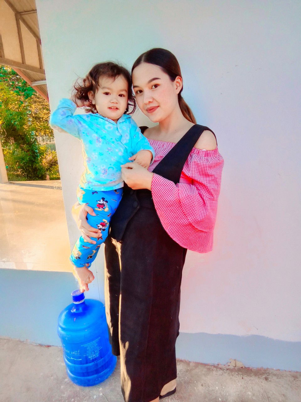 Charinrat Thakumku profile icon