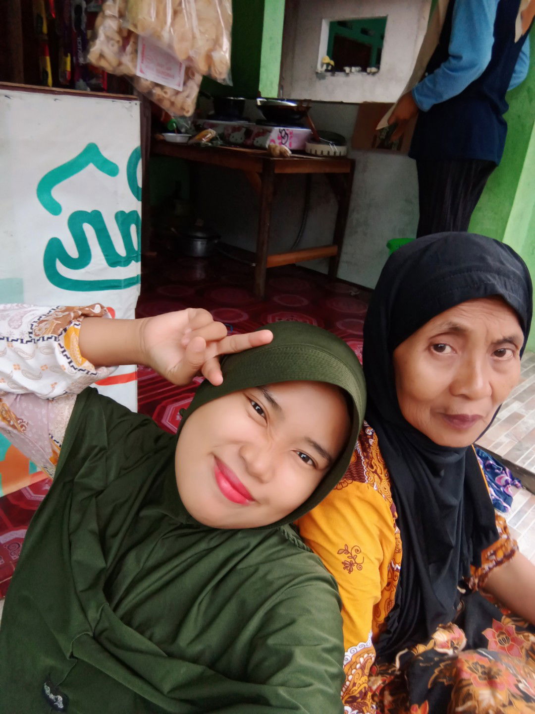 NURLAELAh (Lelah) profile icon