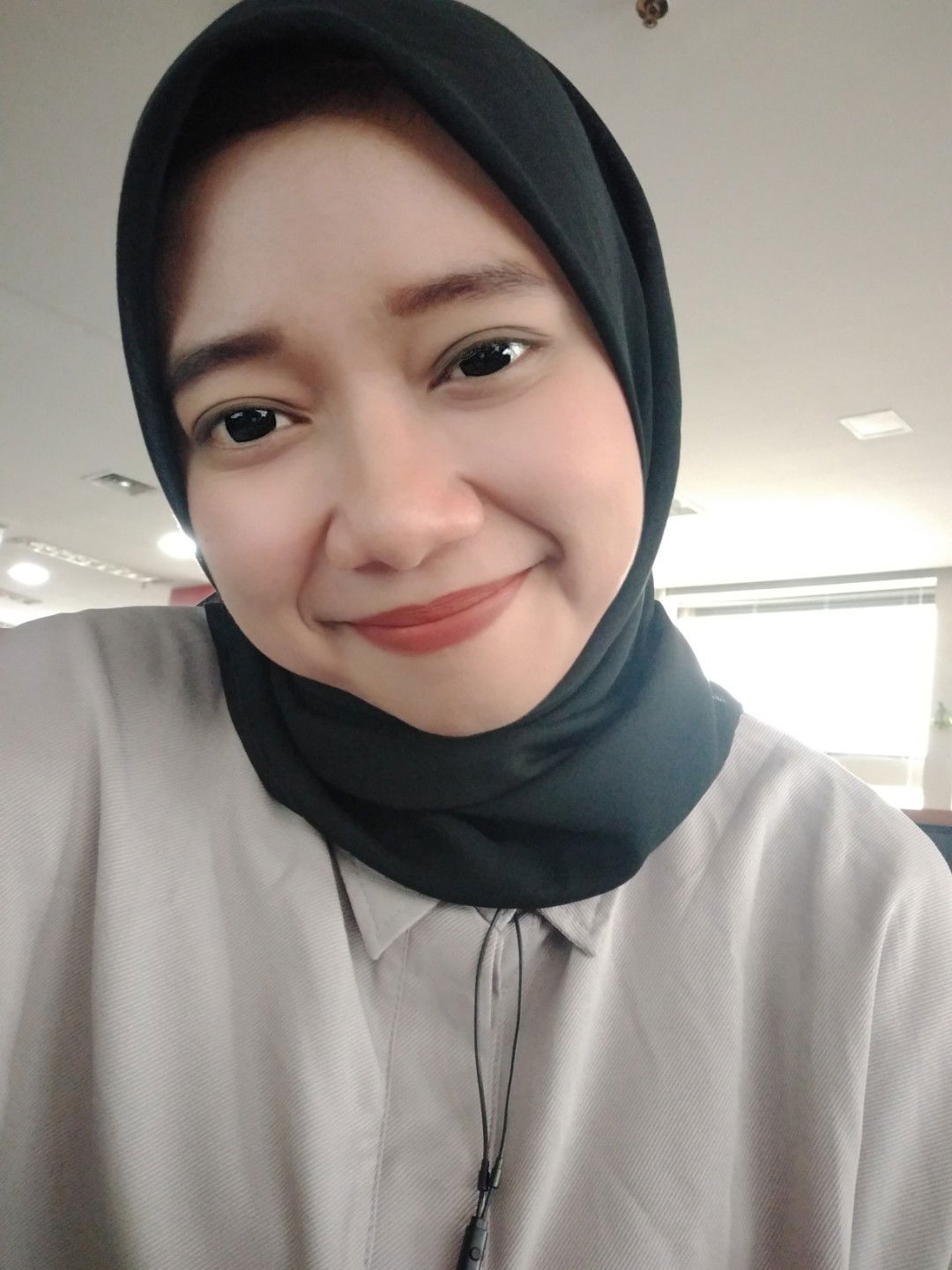 Rati Afriyani profile icon