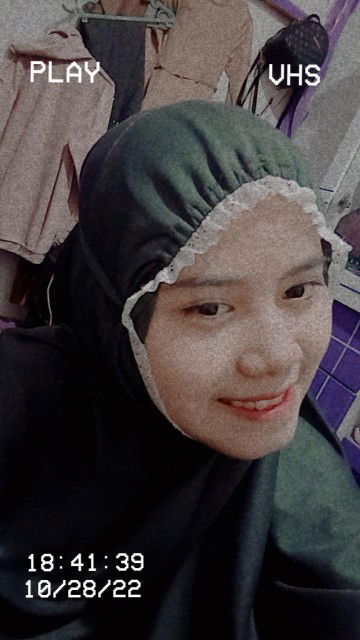 Rika Renanti profile icon