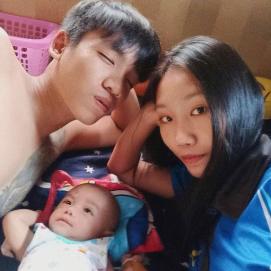 แก้ม ธนิษฐา profile icon