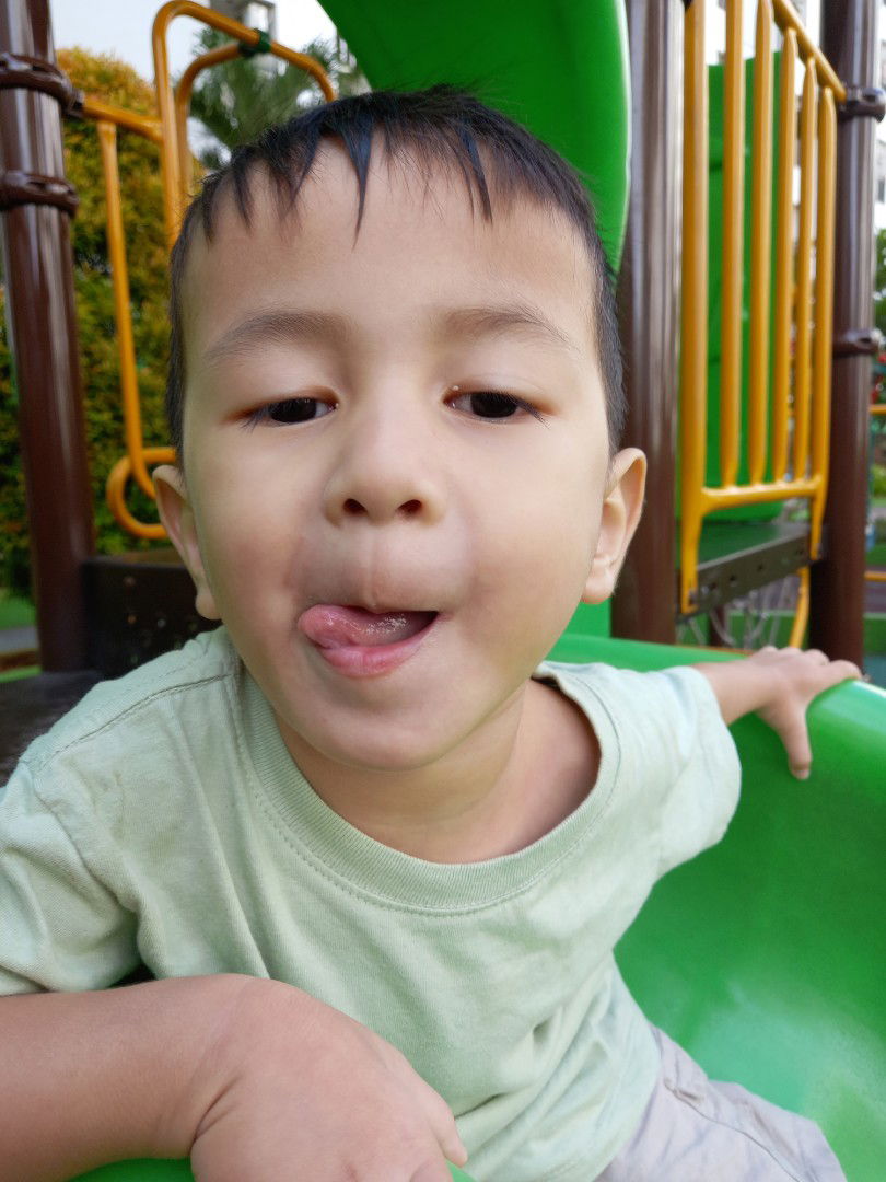 afifah adriani profile icon