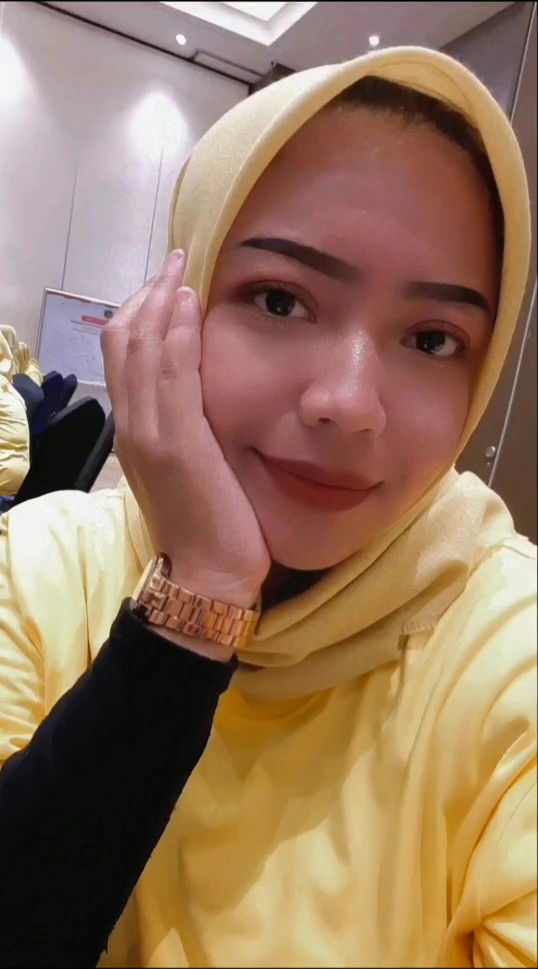 indri try maryoandri profile icon