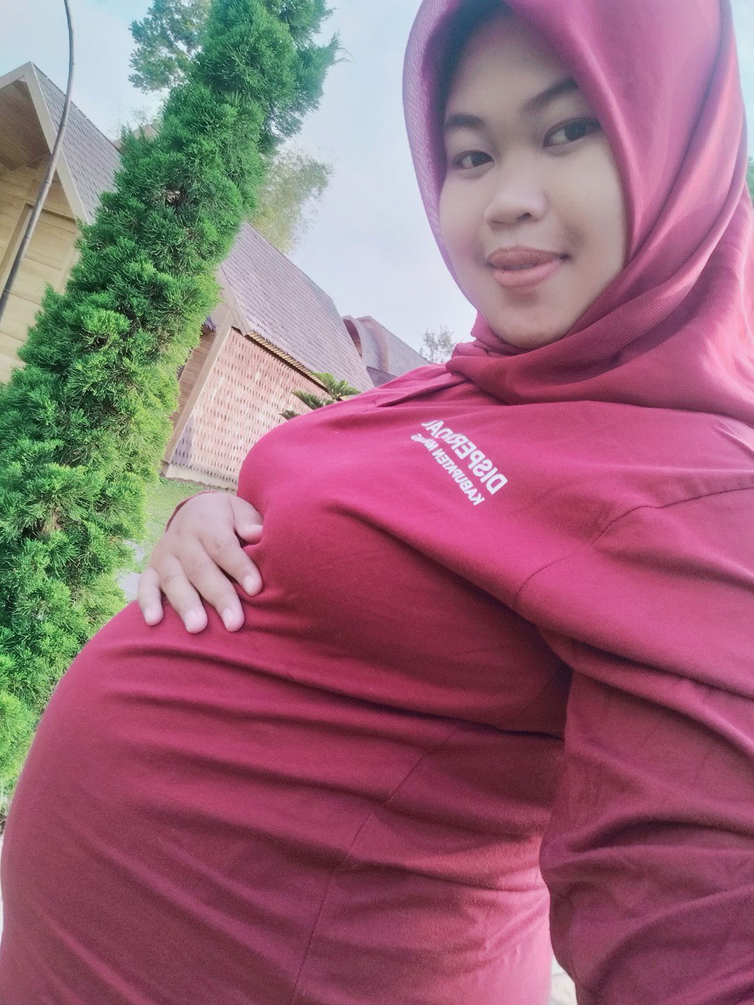 Fitri Ainillah profile icon