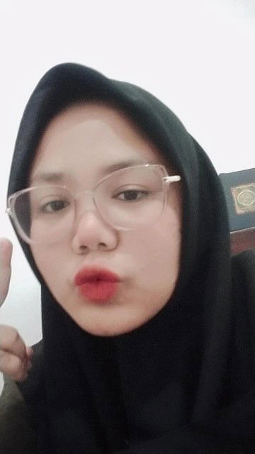 Nurul Izzah Rahmaniah profile icon