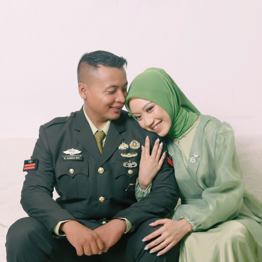 Ana Dzakarisma profile icon