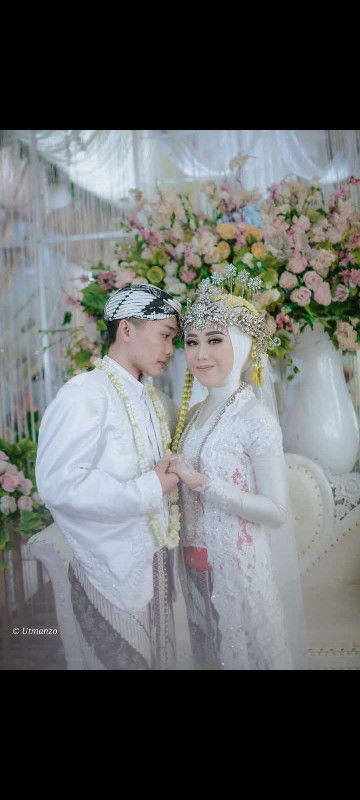 Eti Sulasmi profile icon