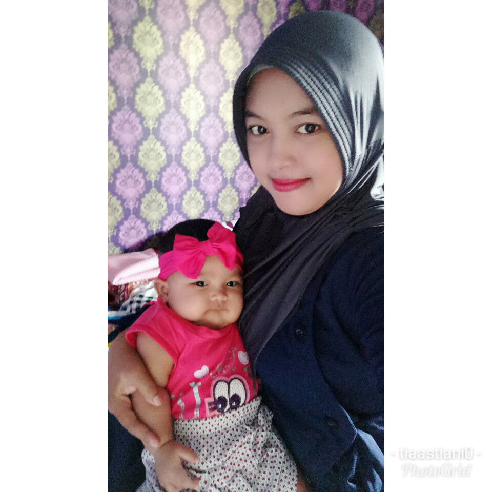 Tia Astiani profile icon