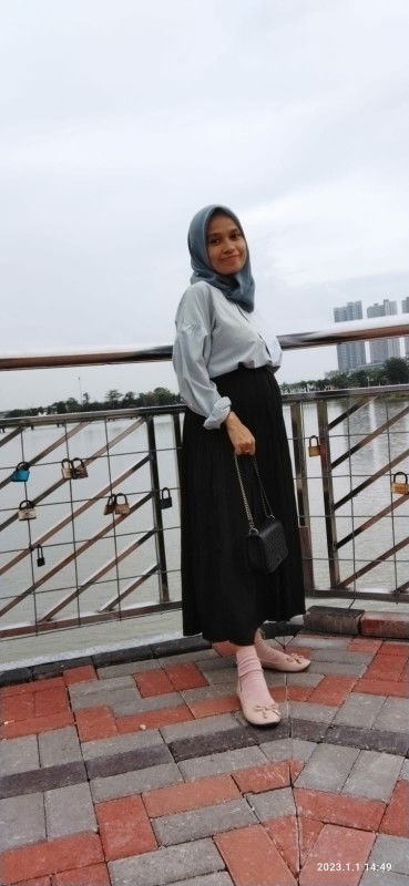 Tri Frida Puspitasari profile icon