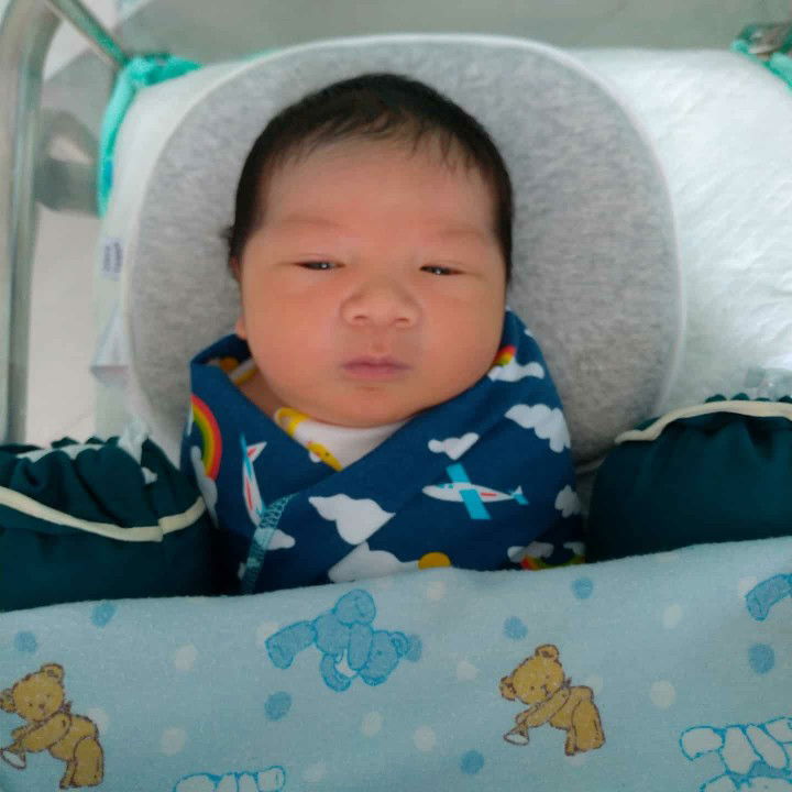 Cerita ASI dan Sufor bayi newborn ku