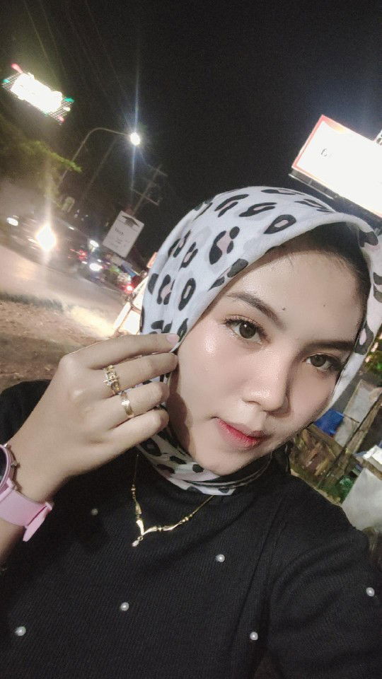 kiki kumala profile icon