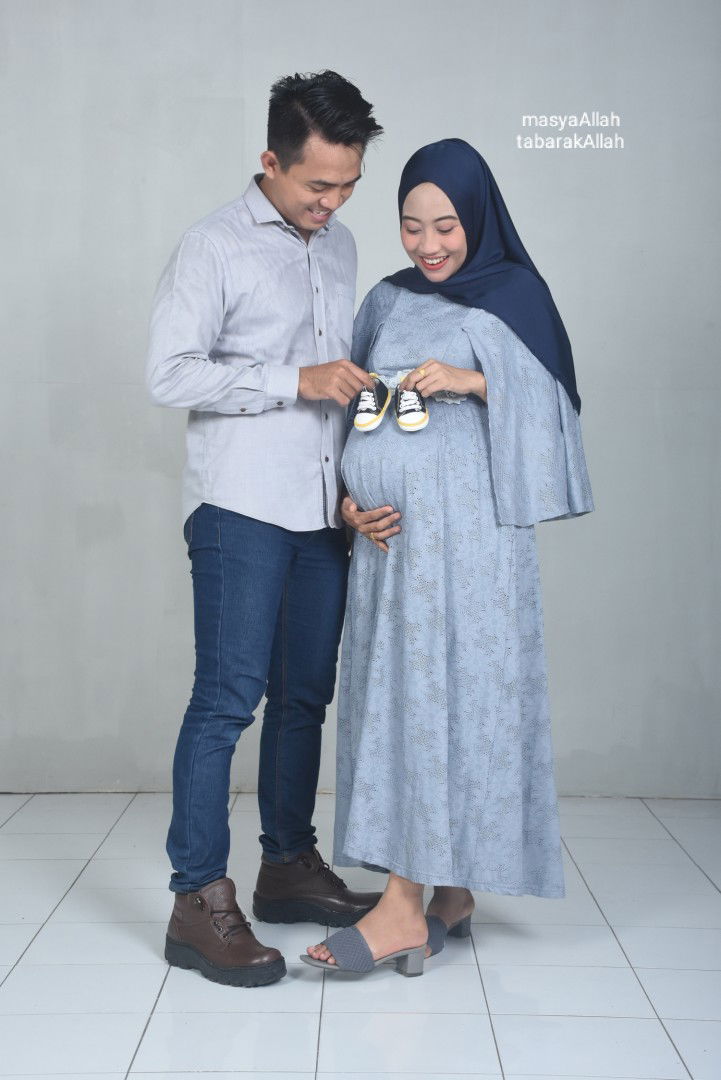 Ririn Hidayat profile icon