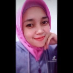 Risma Septian profile icon