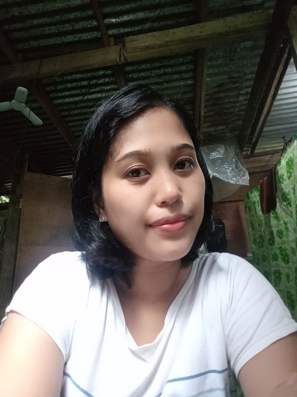 Emelyn Llaneta 31 profile icon