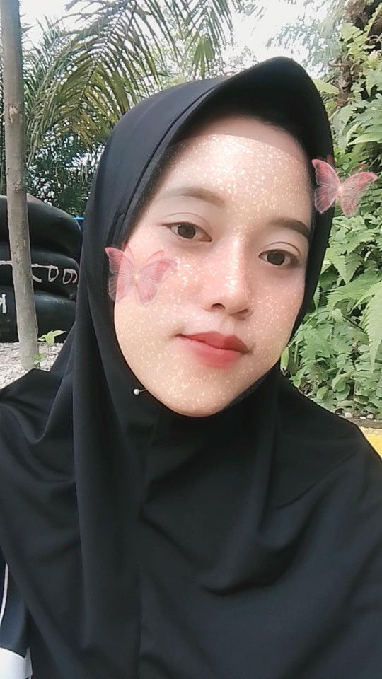 Anum Safitri profile icon