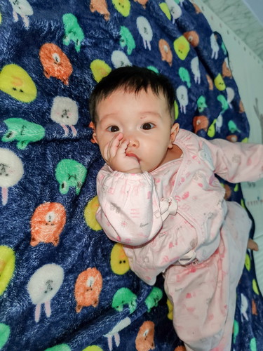 ลูกชอบดูดนิ้ว