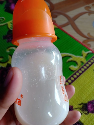นมแม่