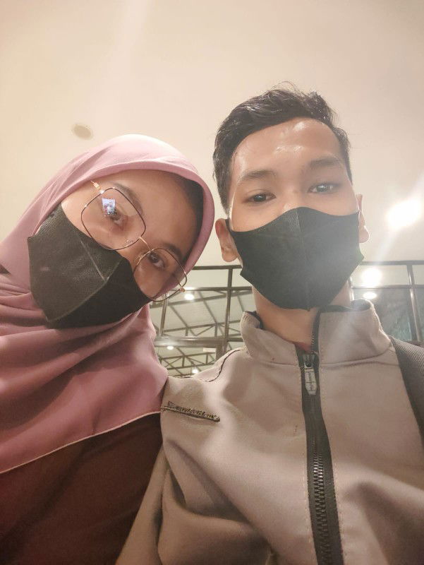 Nur Lailiyah profile icon