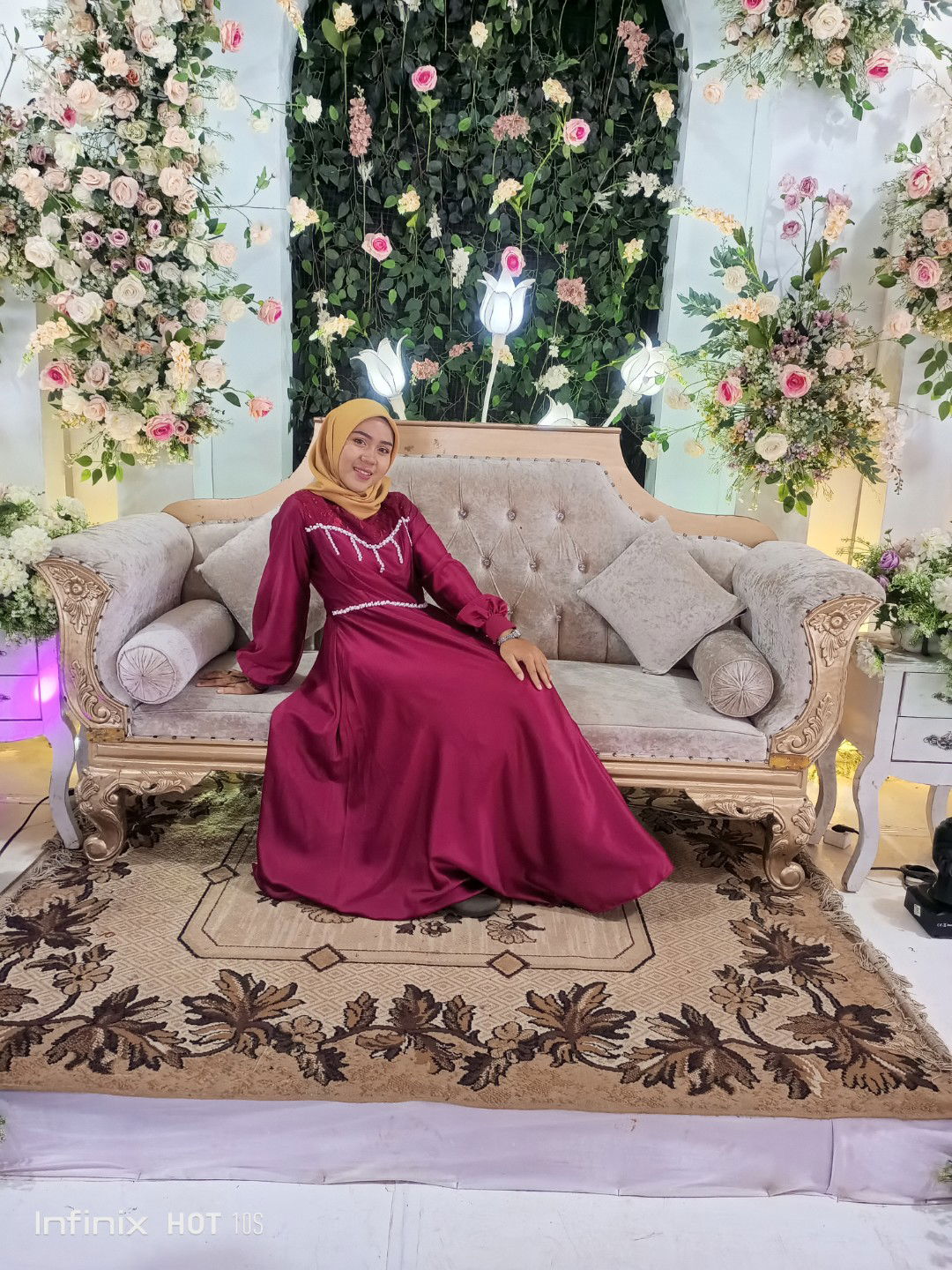 Ade Rahayu profile icon