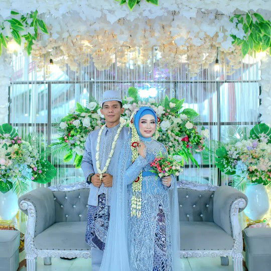 Nurul wahyuni profile icon