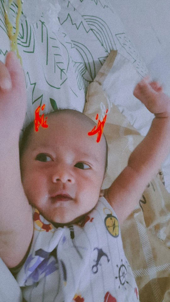 agusthina jaya putri profile icon