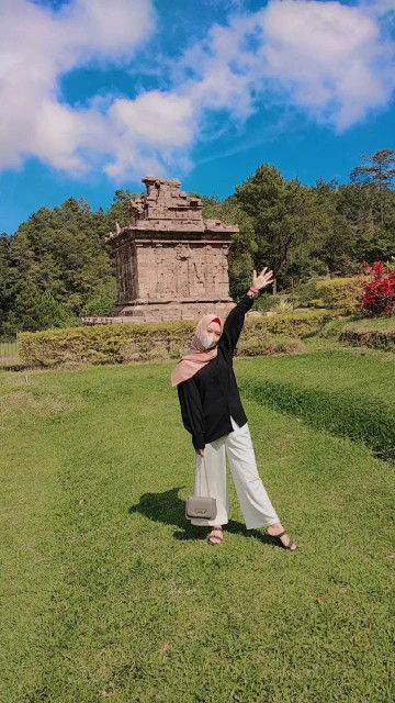 Siti Nur Handayani profile icon