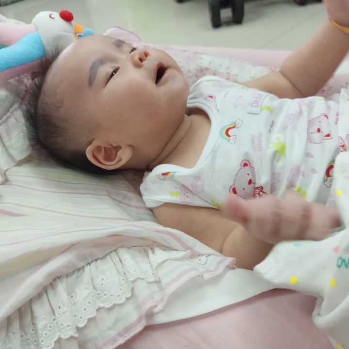 เขียนคิ้ว