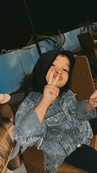 meirena putri yulyanti profile icon