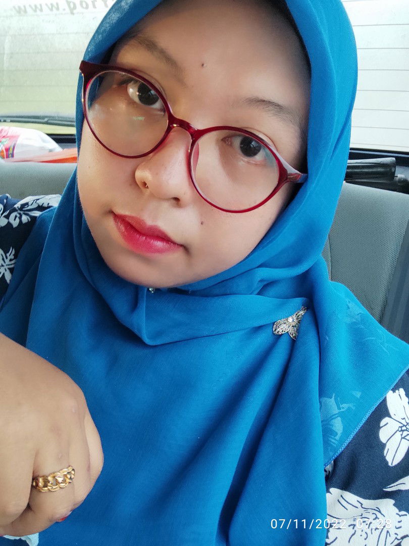 Siti Khadijah profile icon