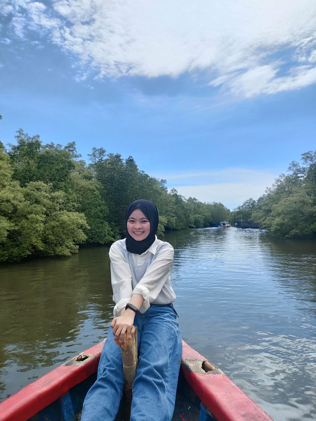 Oktiza Yelhazeni profile icon