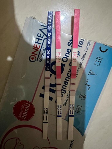 Saya sudah telat haid 1 minggu sudah test pack harus dua apakah itu positif ya dok,