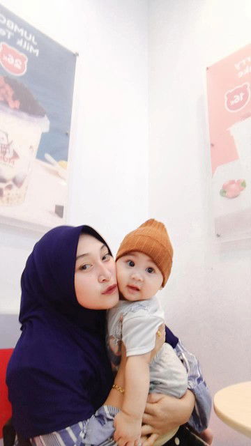 mutia afridha profile icon