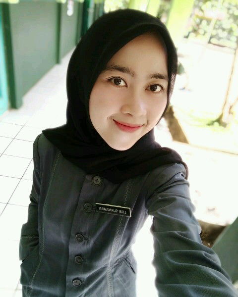 Lusi Sukmawati profile icon