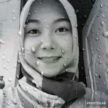 Ririe Fitri Anggraeni profile icon