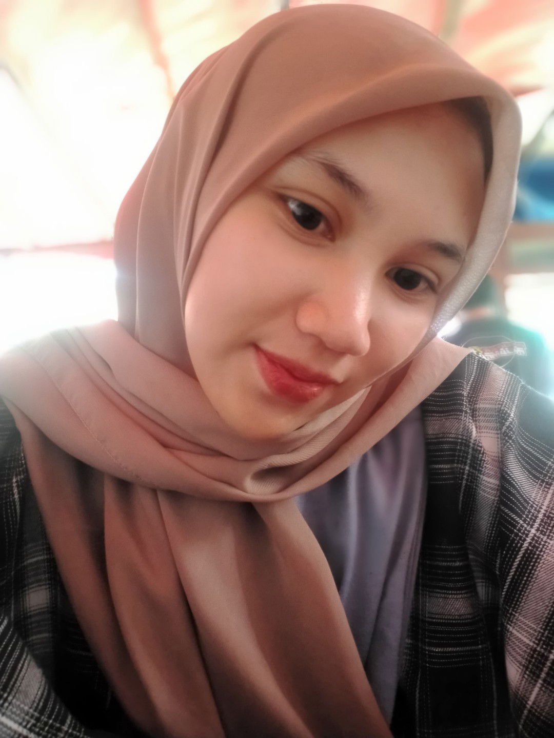 Siti sulistiani profile icon