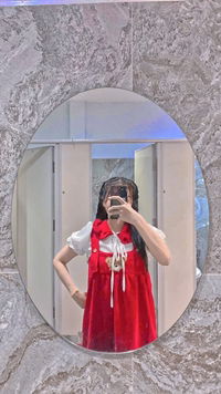 mmy ツ profile icon