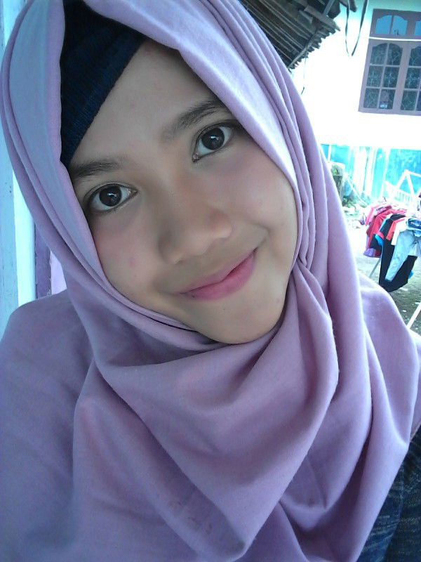 SANTIKA PUTRI profile icon