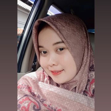 Dinah isnaeni profile icon