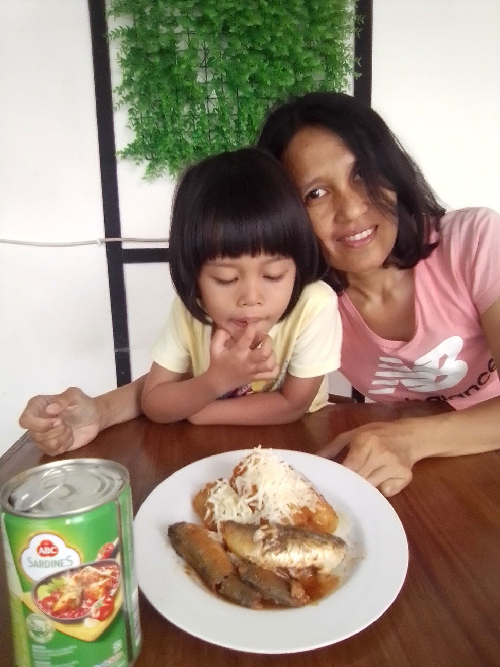 SALVIRA profile icon